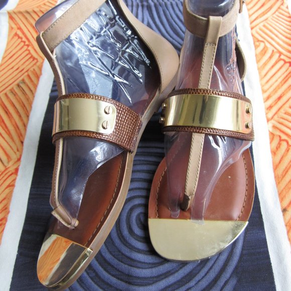 Gianni Bini Gold Lainey T-strap Sandal - Picture 1 of 10